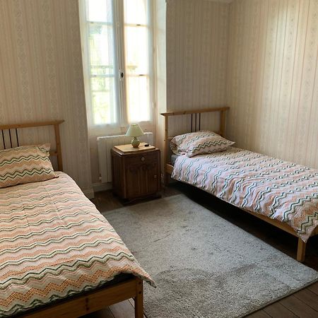 Maison Lushbrooks Moutier-Malcard Екстер'єр фото